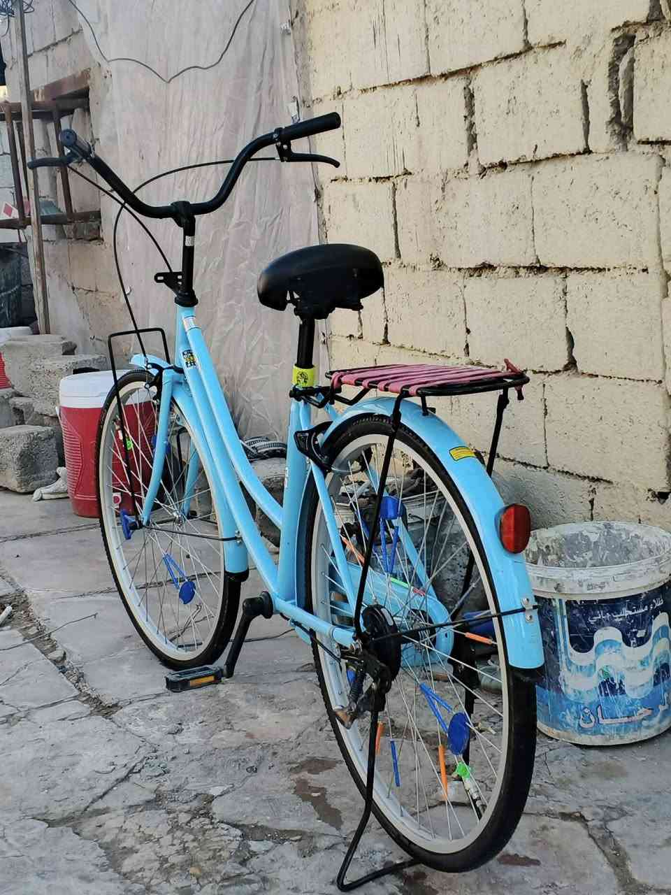 سلام عليكم بايسكل للبيع حجم 26 نضيف جدا مابيه اي نقص سعر خاص ***********
