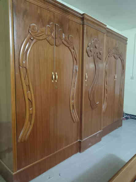 غرفه نوم للبيع
صاج من الداخل والخارج
نهايتها 700 والعنوان كوت الشهداء 
***********
