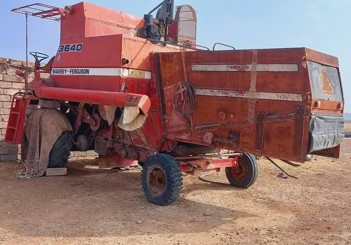 السلام عليكم
حاصوده للبيع موديل 89
السعر 10 وبيه مجال المكان صلاح الدين الشرقاط اتصل على الرقم ***********
