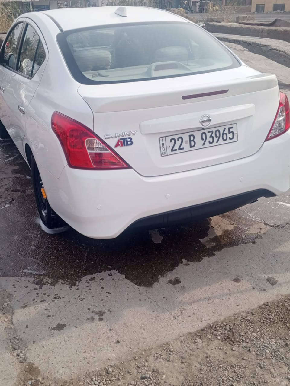 سلام عليكم نيسان سني موديل 24 هندي بليته زركه ماشيه 29 الف وقابل للزياده
سياره كفاله رقم اربيل وكاله 
سعر 125 
مكاني بابل لاسكندريه 
ت /***********
