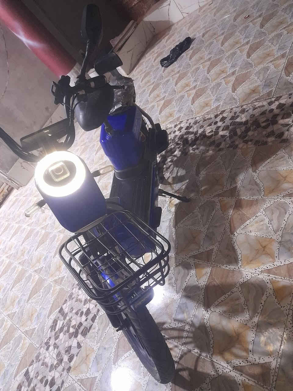 بايسكل شحن حجم 20
سعر 300 وبيه مجال 
قضاء القرنه 
رقم الهاتف/***********
