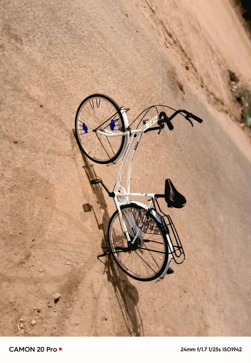 سلام عليكم بايسكل لل بيع ياباني حجم 26 التواصل عبر الصفحه


**إذا كنت صاحب هذا الإعلان وتريد حذفه لأي سبب، رجاءا أرسل رسالة إلى الدعم الفني**