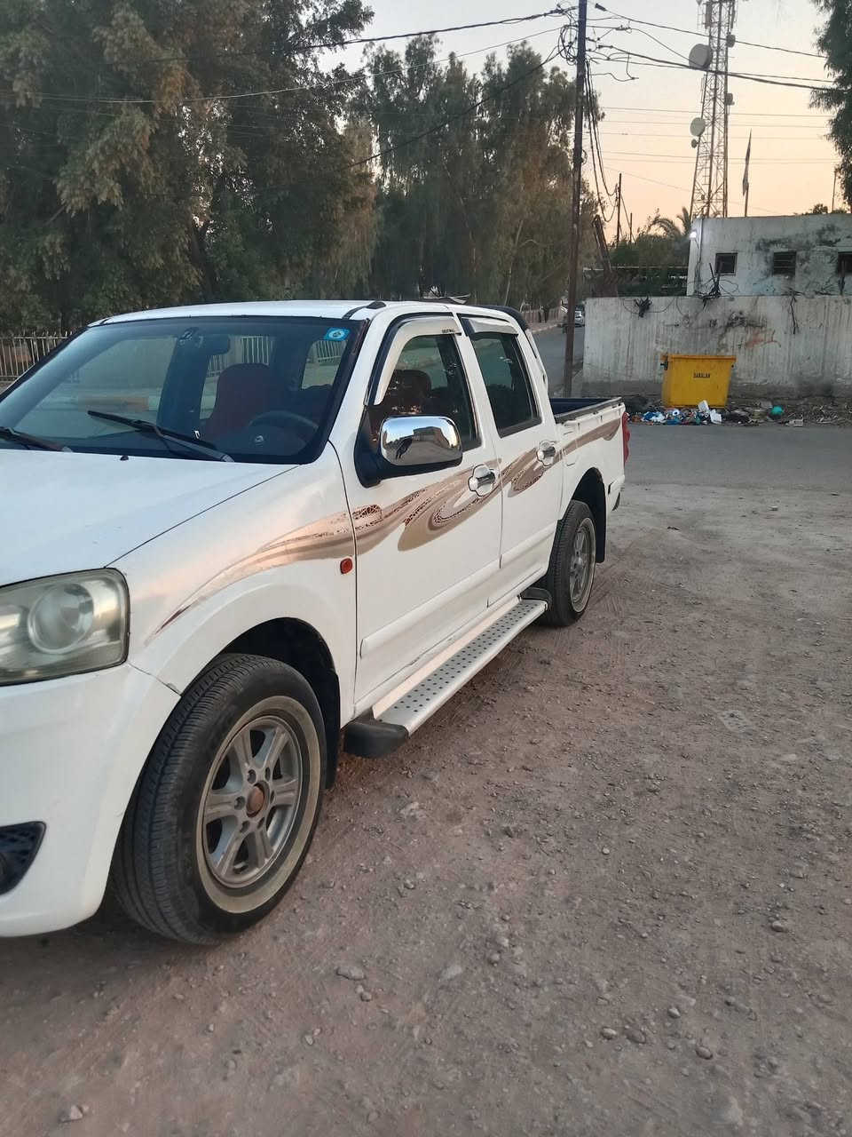 بيكب كريت ويل رقم بابل إنكليزي موديل ٢٠١٣مكفوله من الضربه والتبديل كير ومحرك وتبريد وحداديه مكفولات تخم تايرات موجوده بالحله حي نادر سعر ٥٥ وبيه مجال بسيط الاتصال ***********
