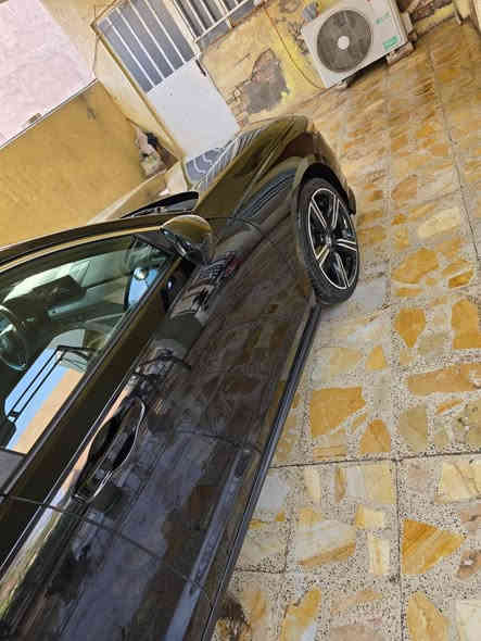 السلام عليكم هوندا اكورد هايبردسبورت محرك 2000 صبغ الدعامية الخلفيه  فقط ماشيه ٤٢بدون اريباك  السعر183مكاني سامراء***********
