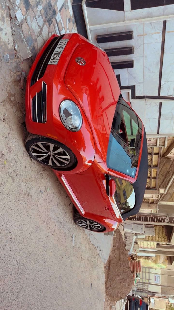 سلام عليكم شباب 
المميزه للبيع 
بيتل كشف برتقالي مميز 
موديل 2019
ماشية 59 الف كيلو متر 
حادثها خلفي قبق جنطة وجاملغ وهنا صار بيها طخة بلباب صدر 
السياره محرك 2000 توربو 
رادار جانبي وخلفي 
بك لايت لد
كشن جلد تدفئة 
تخم سماعات gbl
كشف
شاشة اندرويد 
ويل 19 
السياره ترايها زيرو 
السعر 143 وبيها مجال لطيبين 
مكاني الكرادة 
***********
