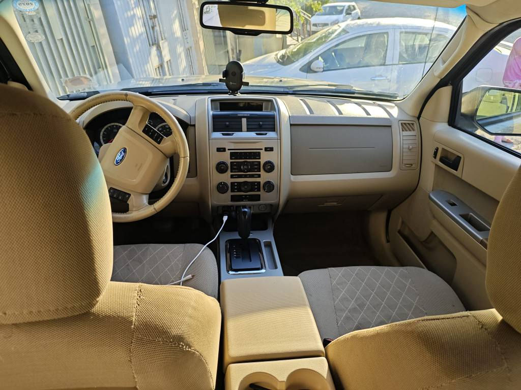 ***********
102$
اسکیب ٦ بستن ٢٠١١ XLT
فور ویل، بەناوی خۆمەوەیە سەنەوی تا ٢٠٢٩ تازەیە، یەک درگای پشت سەکن بۆیاخە، بێ ناوگرتن

اسکیب ٢٠١١ XLT 
فور ویل, ٦ سلندر، سنویە باسمی جدید لحد ٢٠٢٩ تحویل ثاني يوم. باب خلف سائق صبوغ بدون دواخل السليمانية, العراق
