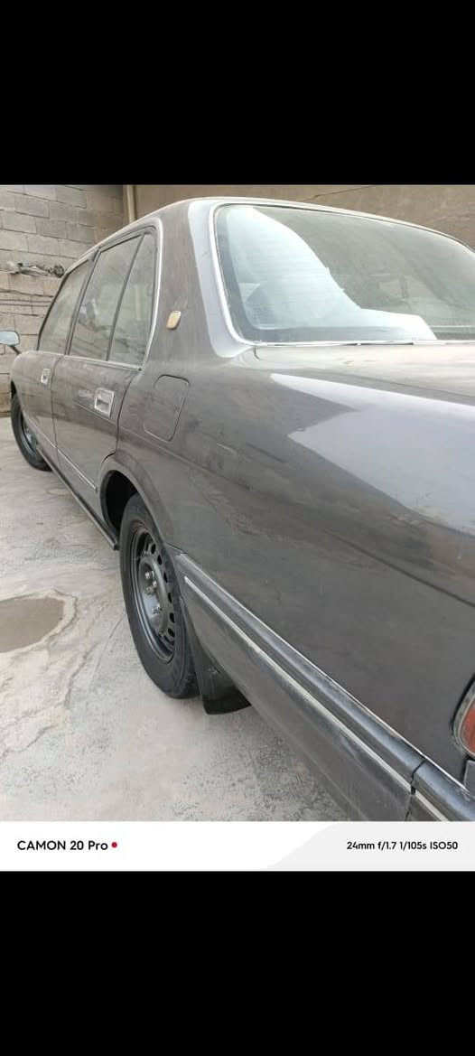 سلام عليكم ارنب كراون موديل 1994مكينة وكير مكفولات كهربايات كله شغاله صدرة 80بل 100تبريد عوزة غاز رقم ديالى مشروع وطني ثاني يوم احولك مكاني بغداد حي ور السعر 80وبية مجال رقمي ***********
