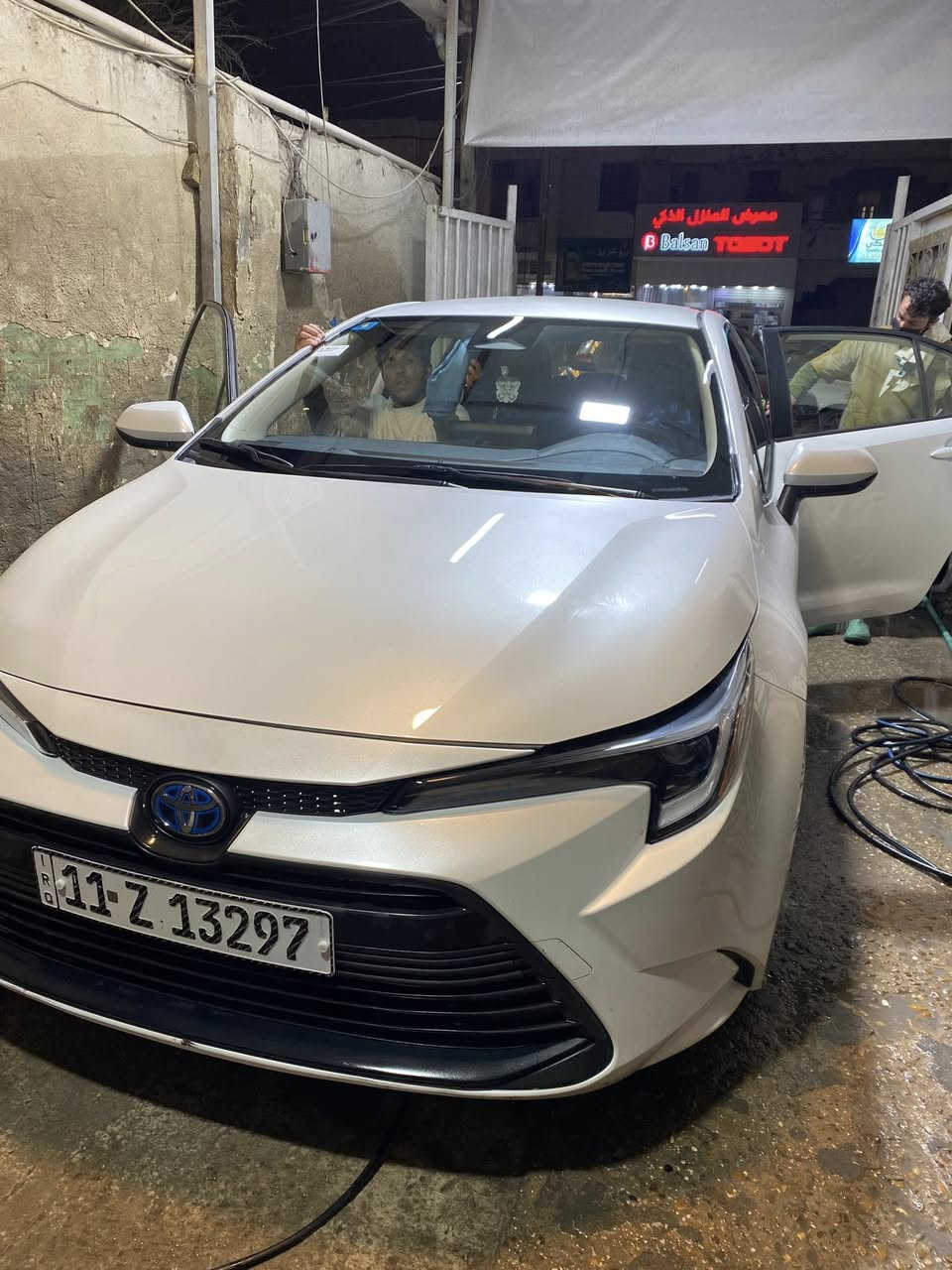 السلام عليكم كورلا هايبرد  وارد امريكي Le 2024
السياره بحاله الوكاله ممشاها 15الف 

الحادث قبق جنطه صبغ فقط وبارد مكانين بسيطات  

كفاله عامه عدا هاي الملاحظه 👆 

والسياره وارد امريكي مو الصيني 

المكان بغداد العامريه 

السعر 149ورقه 

 ***********
