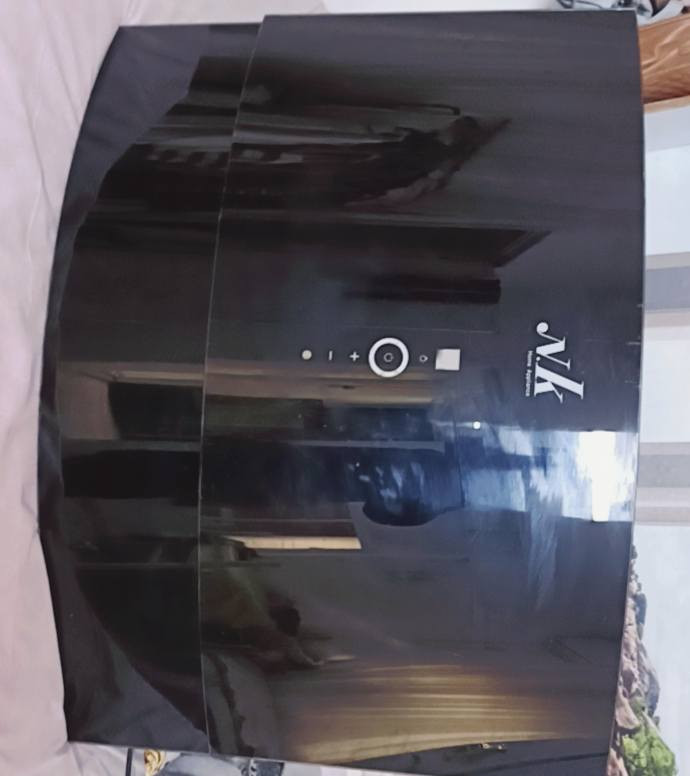 ساحبه كهربائي لمس للبيع كامل المواصفات اي خلل او نقص مابيه جديده المكان بغداد حي  ***********
