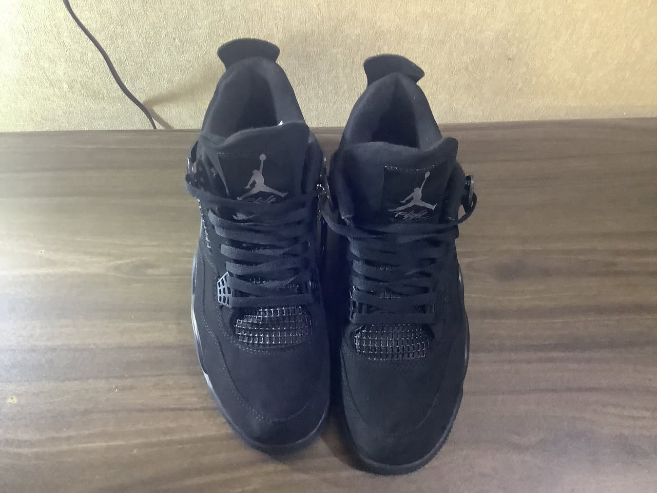 حذاء اديداس سامبا قياس 45 طول قدم 28.5 اصلي سعر 45
حذاء نايك جوردن فور قياس 44 طول قدم 28 اصلي سعر 50 مكاني ديالى بعقوبة عندي توصيل إذا ما تقدر تراسلني دزلي طلب صداقة و أراسلك ملاحظة : حذاء اصلي مو كوبي


**إذا كنت صاحب هذا الإعلان وتريد حذفه لأي سبب، رجاءا أرسل رسالة إلى الدعم الفني**