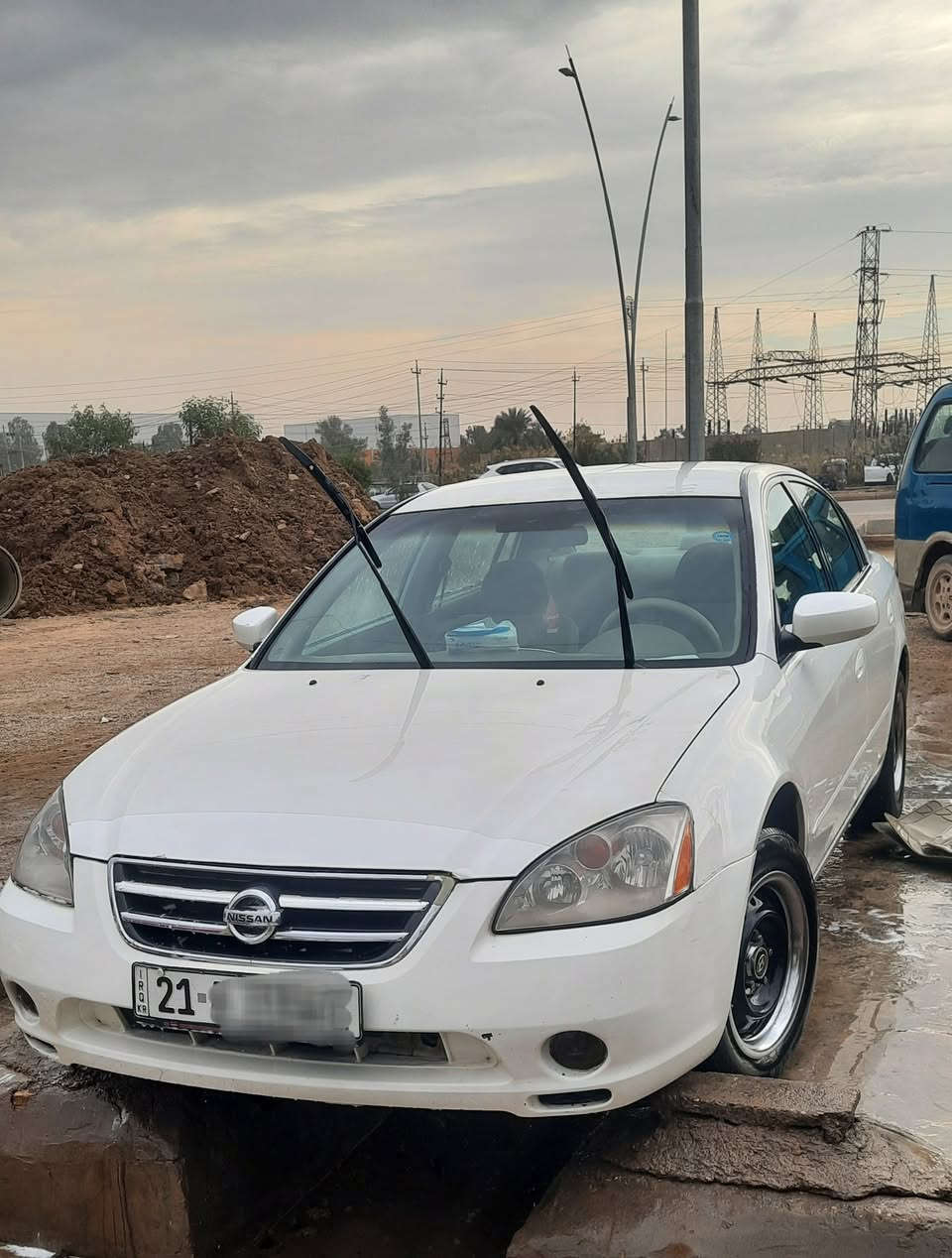 التيما ٢٠٠٧ رقم سليمانيه
قطعتين تبريد 
محرك ٢.٥
ضرر موضح بالسونار 
سعر ٨٢
***********
