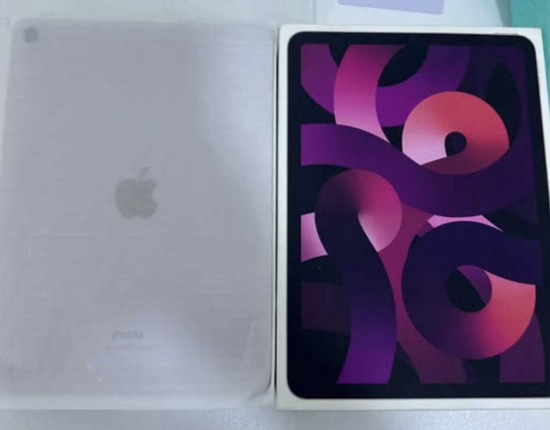 السلام عليكم ايباد آير٥ (air5). ولاصق اصلي مجاني والشاحنة اصلية وكالة راسلني خاص متوفر دائماً الذاكرة64g المعالج m1من ارقى المعالجات للتصميم والألعاب السلاسة فول


**إذا كنت صاحب هذا الإعلان وتريد حذفه لأي سبب، رجاءا أرسل رسالة إلى الدعم الفني**