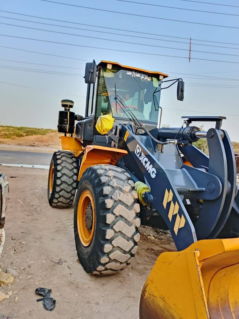 للبيع شفل صيني زت ال موديل 2024 حجم 400
كفاله عامه كله ع الشركه مشتغل شي قليل 
تبريد كهربائيات كلهاا شغاله 
***********
 مكلف بنشر غير متواجد ع الفيسيوك
