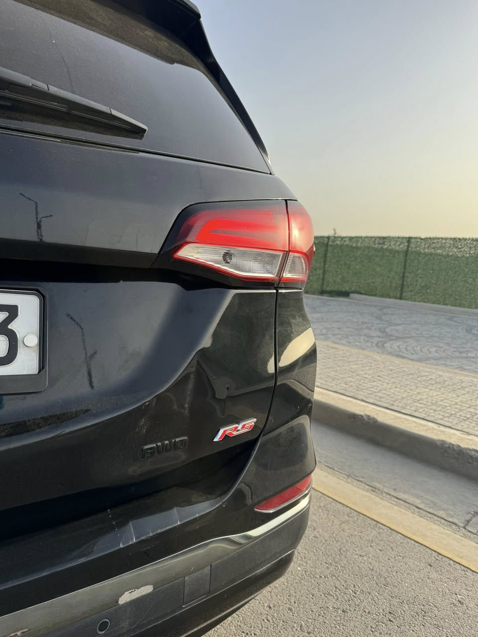 2023 CHEVROLET EQUINOX RS
‎ايكونكسRS 2023 ماشية 27 الف فقط )

‎مواصفاتRS 1/1  غنيه عن التعريف فول مواصفات  
سيارة بلاك توب داخل وخارج كلة بلاك توب
رقم شمالي تريد تحويل تريد وكالة

‎كشنات جلد - رادرات ٣٦٠ امامي خلفي وجانبي - صندوق كهرباء - تشغيل عن بعد -  اوتو بريك - تحديد مسار (القياده الذاتيه ) - نقاط عمياء - تدفئة كشنات - كشن كهرباء - قطعتين تبريد  - حساسات خلفية + امامية - داتا شو - مانع تصادم - بصمة تشغيل + ابواب + صندوك - اوتو ستوب - قفل تلقائي - اضاءة العالي اوتو - سايد بريك بصمة - كروز سرعة - تحكمات ستيرن اربع اتجاهات - كار بلي واندرويد وايرلس - وبعد بيها هواي مواصفات .. 

‎حادث بسيط جدا    شبر من الصندوق الخلفي فقط بارد موضح بلمنشوو فقط وموجود عندي بيها سونار 

‎‏‎السيارة جديدة بمعنى الكلمة بعدها بريحة الشركة وبالواقع بعد احلى وكلشي بيها ع وضع الشركة وجاهزة بدون اي نقص واي گلوب مامشتغل بالدشبول والنظافة ١٠٠٪؜ والداخل جديد …

‎كل التفاصيل مذكورة بالكامل  

‎مكاني بغداد   

***********
