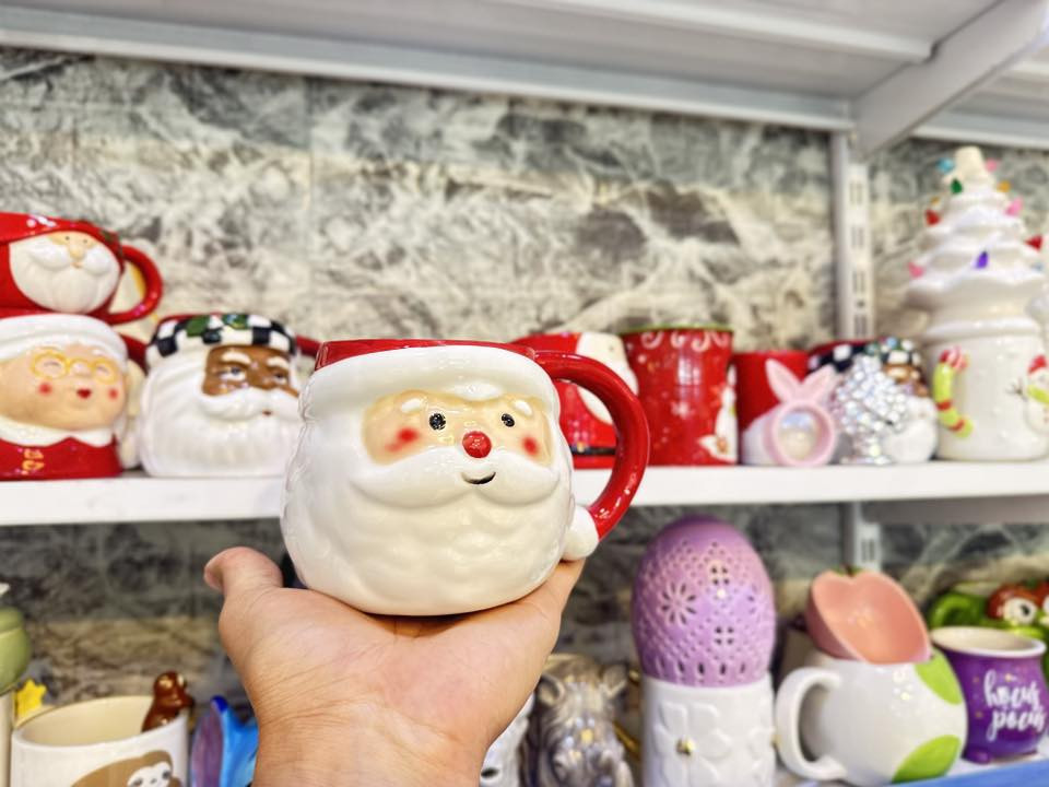 مك مجسم 3d 😱🤩 
جوده عاليه مكات كرسمس 🎅🤶 
               بنسب السعار 🙂‍↔️🔥 
📍الموقع سايدين التعليم مقابل مجمع النور السكني نرحب بكم 🤩🤩🤩
يوجد توصيل داخل التعليم مجاني  وخارج التعليم فقط ٣ الف 🔥🔥🔥🔥 
للتواصل خاص 🤎


**إذا كنت صاحب هذا الإعلان وتريد حذفه لأي سبب، رجاءا أرسل رسالة إلى الدعم الفني**