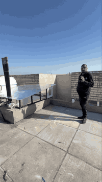 السلام عليكم 
اللهم صلى على محمد وال محمد 
تم تنفيذ منورسكاي لايت في مدينه الصدر السقف مسلح مضبب ضد الكسر والجوانب جام شفاف نقي ظد الكسر ضمان 10 سنوات للاستفسار والاتصال على الارقام التالية (***********)
(***********)
معمل وحدادة هندسة بغداد بأدارة 
عصام ابواحمد
