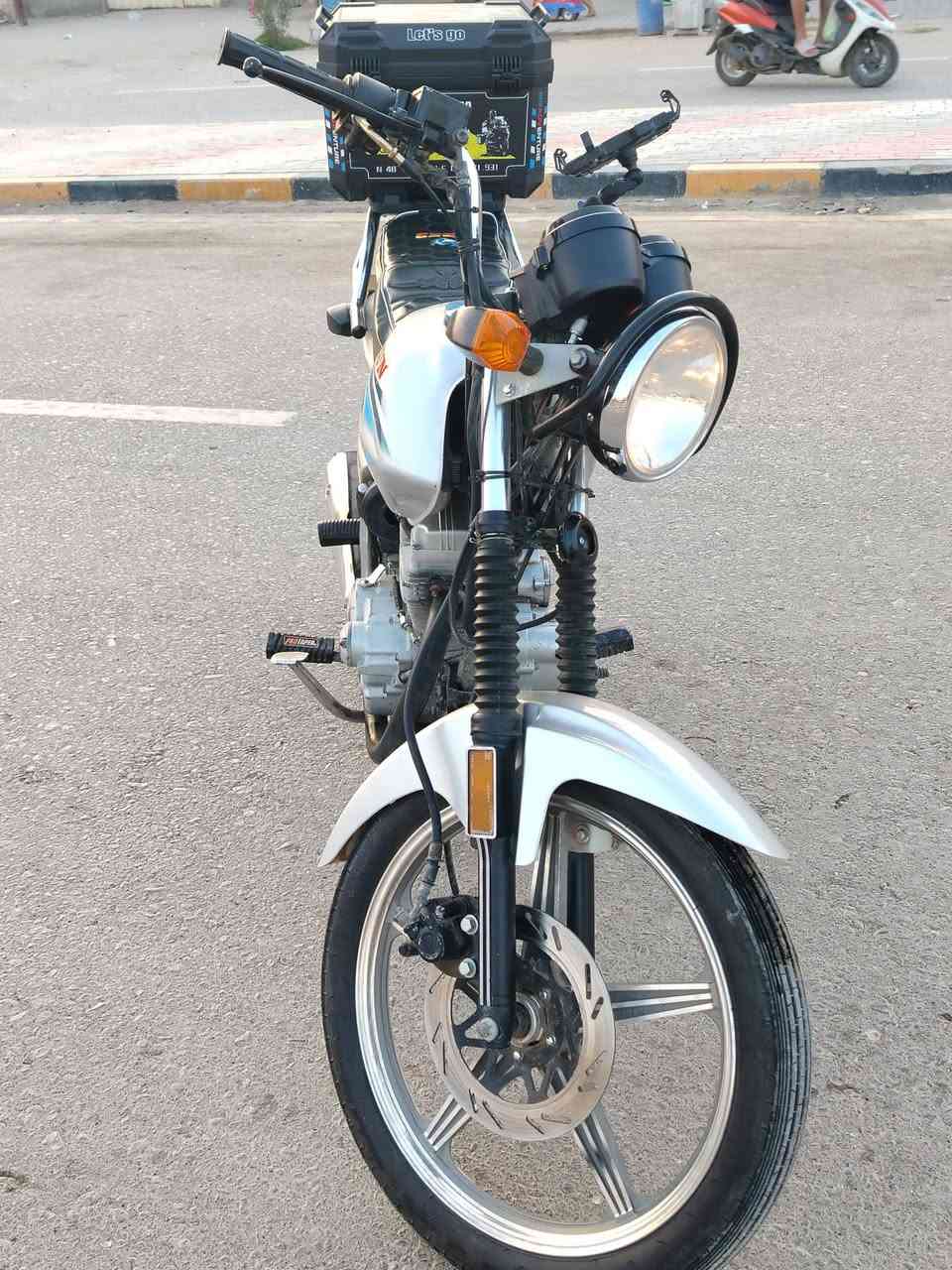 دايون عضم كلك ب ٧٠٠
جاهزة برغي ما عايزة الدراجة
كوفة ***********

