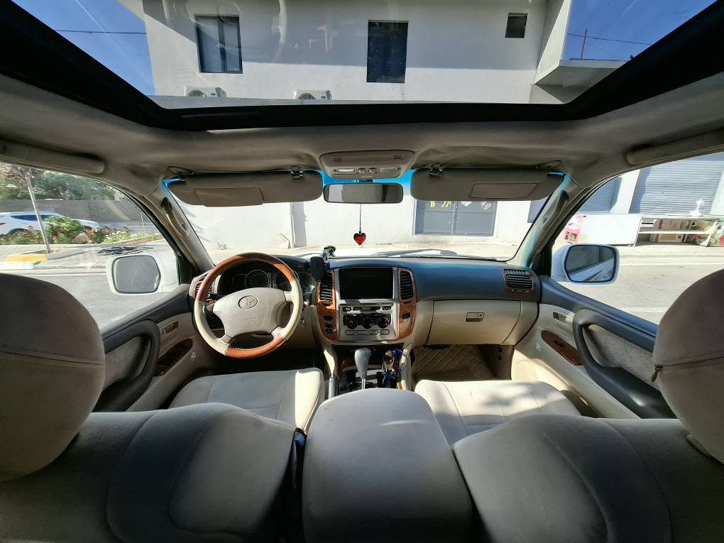 مۆنیکا 2003 gxr بۆ فرۆشتن  نرخ 150$ مەجال

land cruiser 2003 gxr

 فول مواسەفات 

تەحویل ئەسڵ
سەلاجە و سلایدە 
گێر تۆماتیک ناو زەرد 
فۆرمیکا قوفلی ئەکسل ABS 
سێ ریز گوشن تەبرید مەرکەزی 
شاشە ئایپاد  
سیستەمی غازی ئیتاڵی لەسەرە بە شەرت 
بەناو کردن بە شەرت 

تەنها دەرگای سندوق سبوخە  جەمەلخی دواوەی سەیاق کارتە بن دوسەی سەیاق سبوخە 

گێر و مەکینە و دەبل ئەکسل کارەبیەتی هەموو گیانی بە شەرت 

رەقەم تەلەفۆن و وەتسئاپ *********** شقلاوة, أربيل
