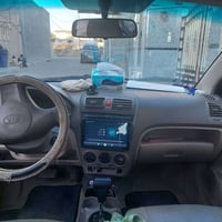 ,سياره كيه منفيس ابيعها حديده سعرها 32 ورقه الاتصال 07824924010