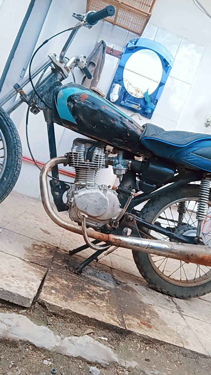 دراجة للبيع قفل 250 محرك نامة موديل2016 المحرك مكفول من كلشي شرط من اول هندر دراجة فقط نقصهة شغلات بسيطة كدامك دراجة واضحة مكاني بغداد الشعلة


**إذا كنت صاحب هذا الإعلان وتريد حذفه لأي سبب، رجاءا أرسل رسالة إلى الدعم الفني**