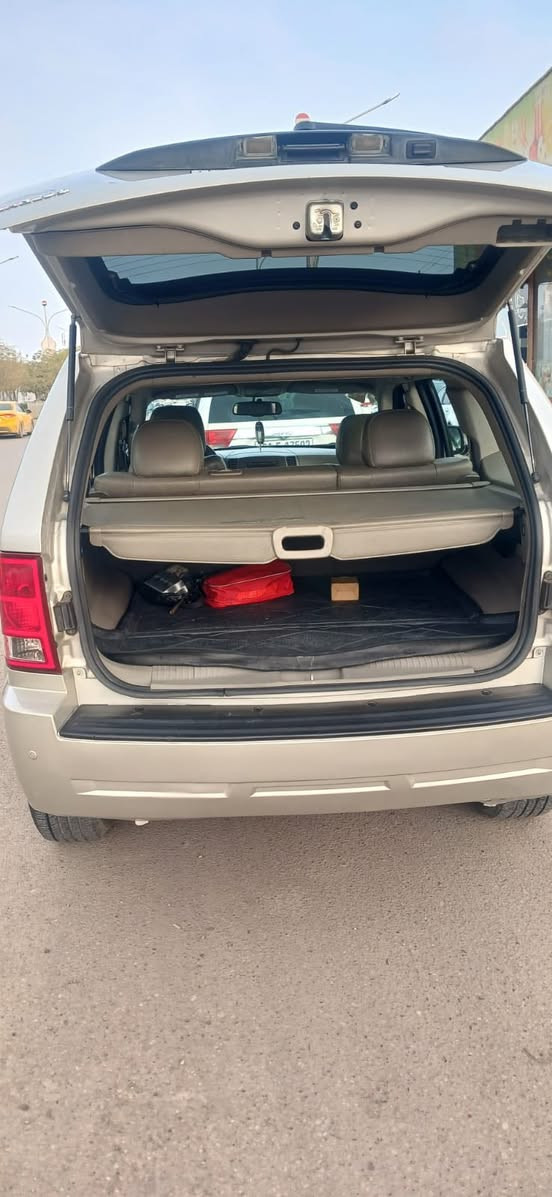 جيب لاريدو 2007 خليجي
فول مواصفات عدا سلايد
وكالة اربيل ماشية 194الف
كلين بدون صبغ شبر بارد بالجاملغ السكن
مكان السيارة كركوك
السعر 125 وبيها مجال
***********
***********
مكلف بالنشر
