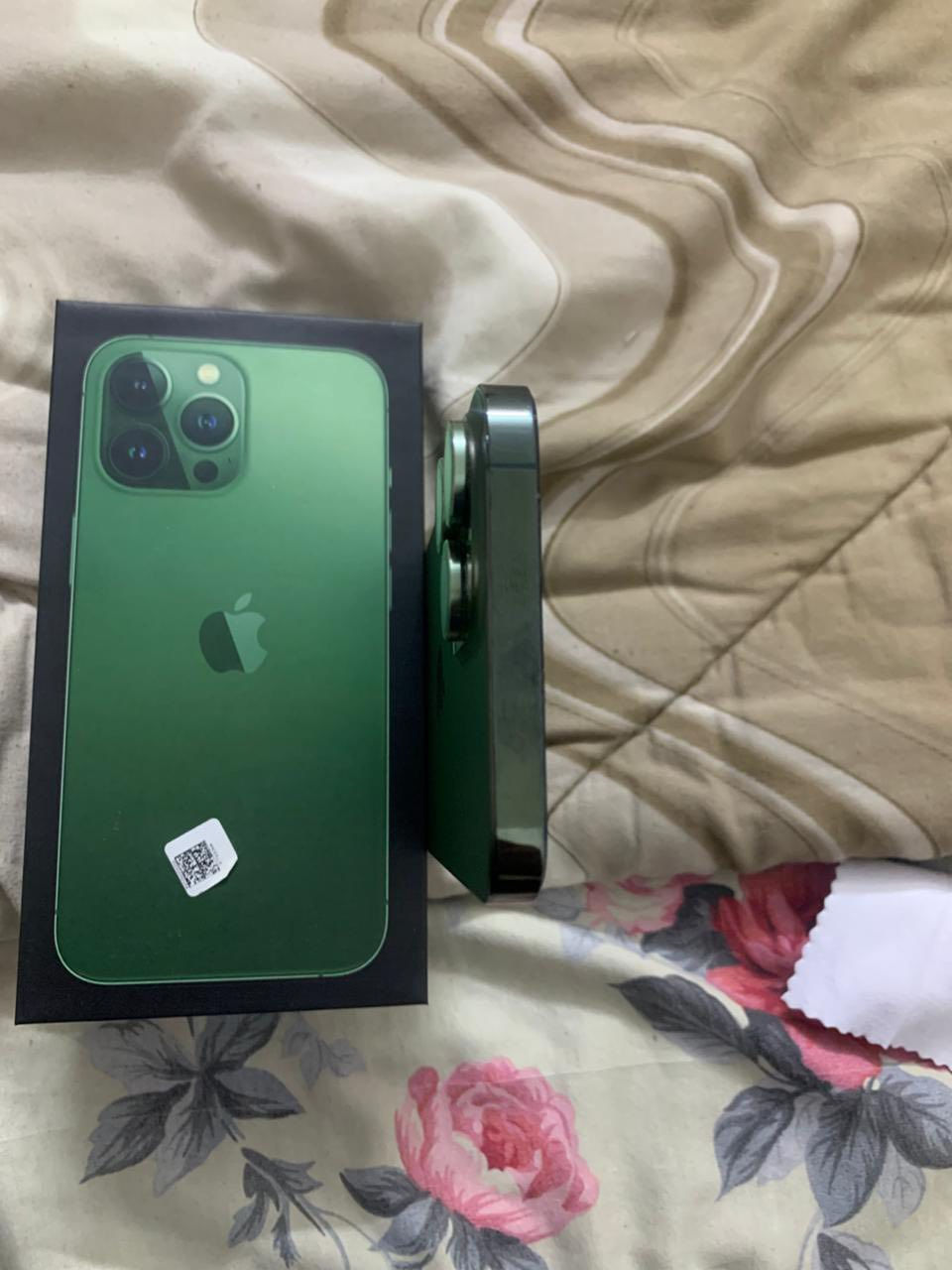 سلام عليكم ايفون 13برو ماكس امريكي فول نظافه شخط مامشخوط استخدامه قليل جهاز نظيف بطاريه 82وذاكرته ٢٥٦ مامفتوح لاشاشه ولابطاريه ولامعليه ٧٠٠ اوبيه مجال قليل الي يحب يستفسر ع هذه الرقم *********** واتساب
