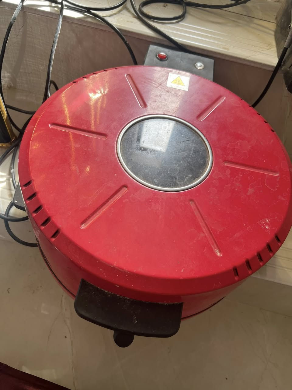 مكنسه كهربائيه +ماسحه كهربائيه تشتغل كنس ومسح سعرها ٥٠استعمال قليل راوتر ب١٠شغال تنور كهربائي شوي جميع المعجانات وخبز استعمال قليل سعره ٦٠مكان الناصريه


**إذا كنت صاحب هذا الإعلان وتريد حذفه لأي سبب، رجاءا أرسل رسالة إلى الدعم الفني**