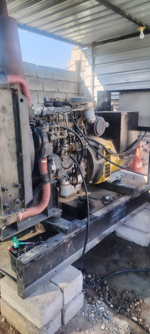 بيع مستعجل مولد بيركز اربع بستم معمر جديد سايس 10 70 كيفي 280 انبير شرط الشغل السعر 22 وبي مجال الاتصال على الرقم ***********
