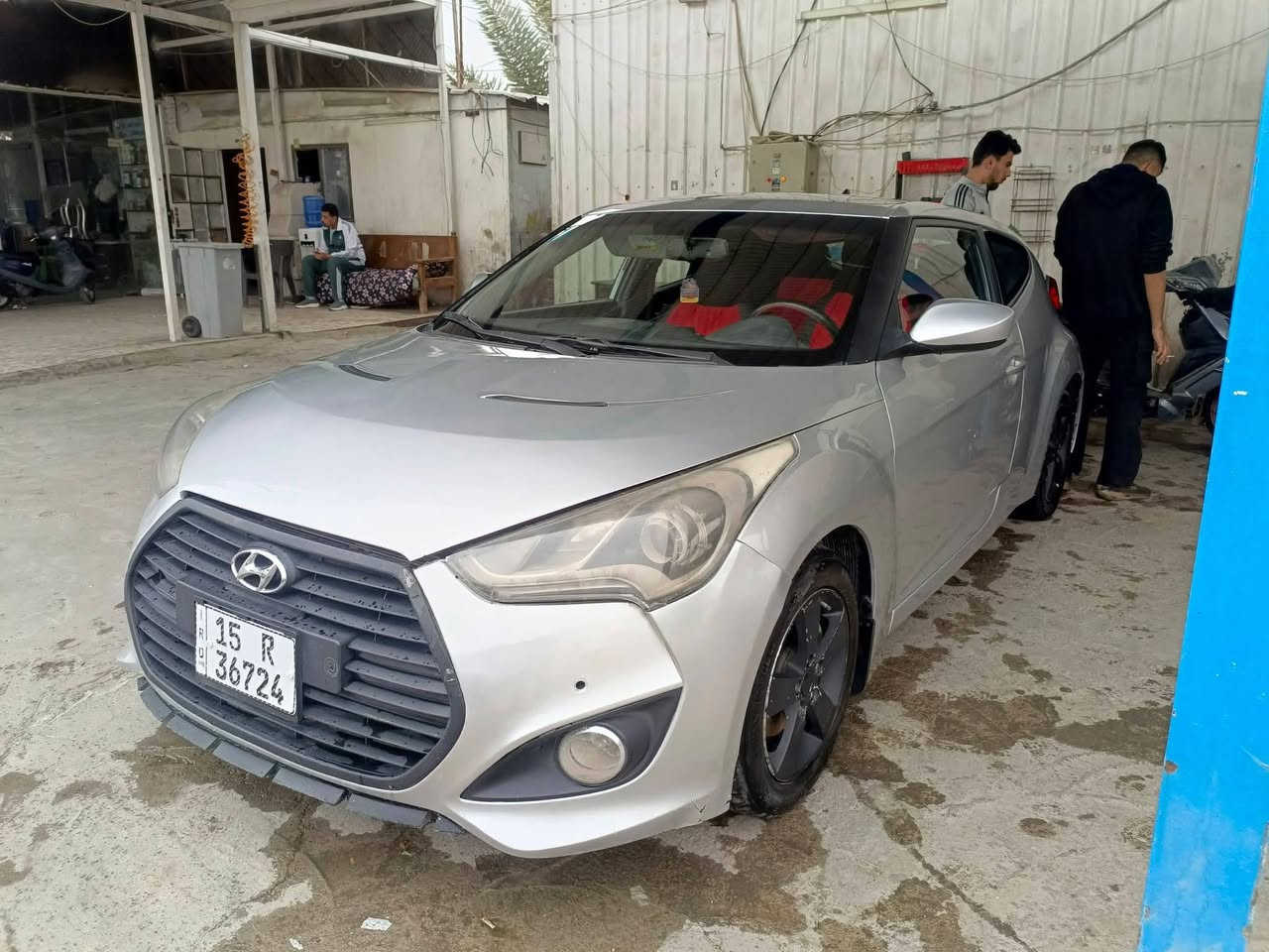 سلام عليكم
هيونداي فولستر ٢٠١٢ 
كير مكينه حداديه جيده 
تخم تاير جديد  
السياره جاهزه وما بيها نقص 
شاشة كار بلي 
كامرة دوارة 
تحكمات استيرن
فول بانوراما
صبغ احزام اثر شخوط وجراد
رقم انكليزي 
بسمي تحويل مرور الكاظمية 
مكان السيارة بغداد الكاظمية 
السعر 63 

***********
***********
