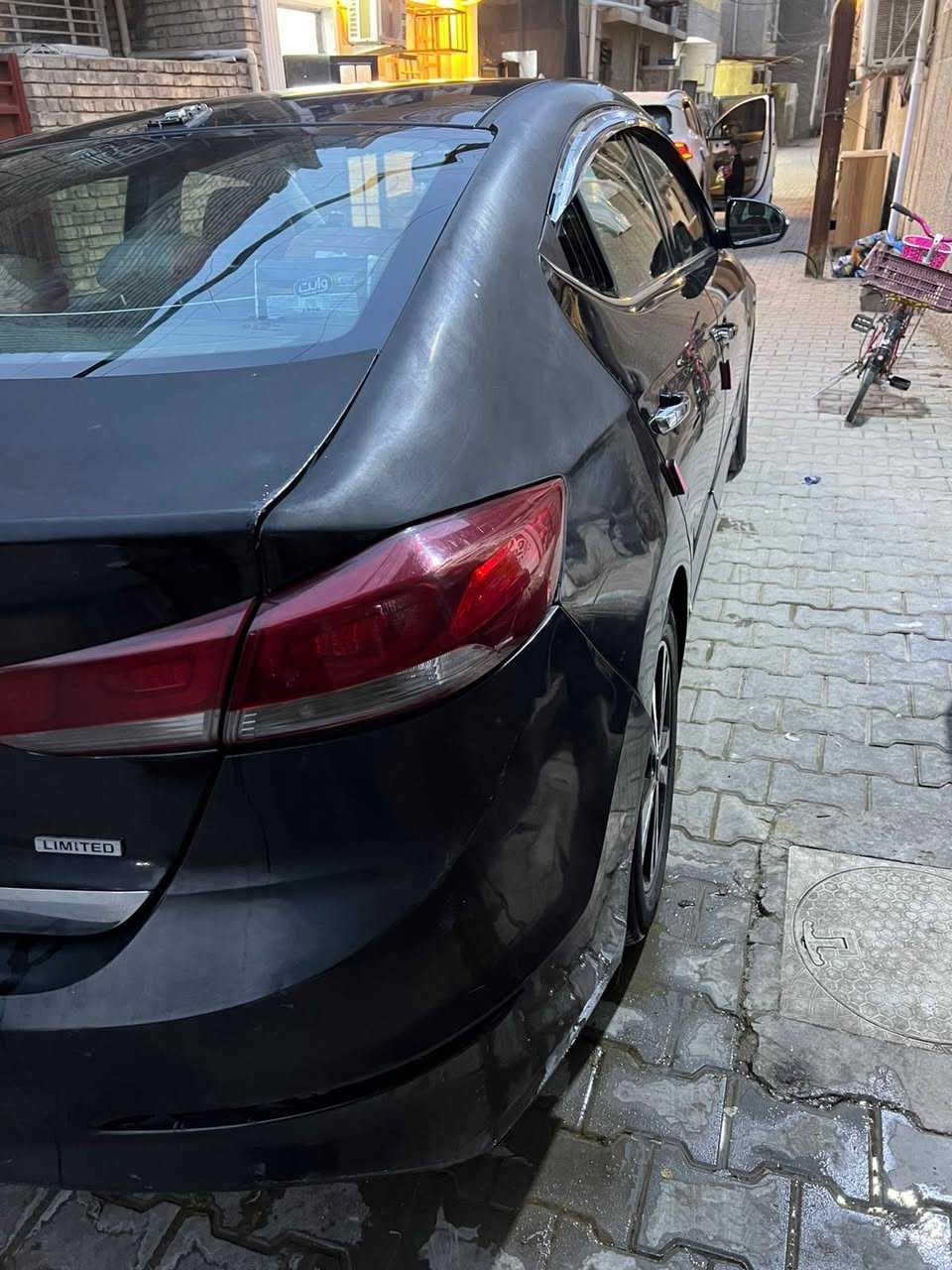 السلام عليكم
النترا مضلع أمريكي ١٧ 

حادثه بلسونر موجود 

مكينه وكير وتبريد مكفولات خير من الله 
مكينه دوش 2000

السياره باسمي شرط التحويل 

المكان بغداد الاسكان 

تواصل خاص 

السعر ١٢٥ بيها مجال بسيط


**إذا كنت صاحب هذا الإعلان وتريد حذفه لأي سبب، رجاءا أرسل رسالة إلى الدعم الفني**