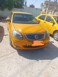 جيلي موبل للبيع ٢٠١٣ للتواصل 07876882381