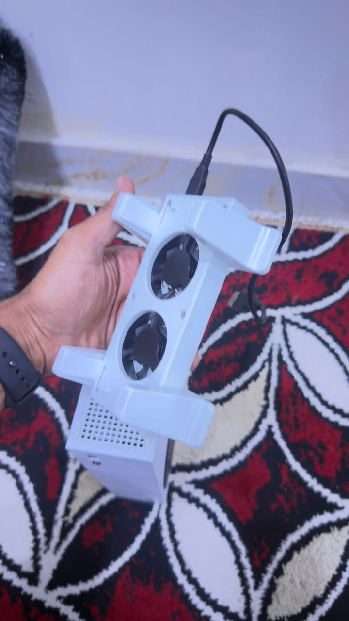 اكس بوكس سيريس اس
ملحقاته 
شاشه كيمنك 165HZ بعدهي باليلون مالتها ما مفتوحه 
جويتك حترافي 
جوستك الاصلي 
قاعده تبريد 
بطاريه الجوستك اصليه 
جوستك اصليه مالته ممشتغله 
ملحقاته كامله كيبل HD
كيبل بور 
كارتونه الجهاز 
اشترك كيم باس 45يوم 
سماعات 
كرتونه الجهاز 
اصدار الجهاز 2023
ابيع كامل ملحقات الجهاز ما ابيع مفرد ابيعه كامل 
السعر كامل بدون عمله 600 الف 
واتساب فقط ***********
