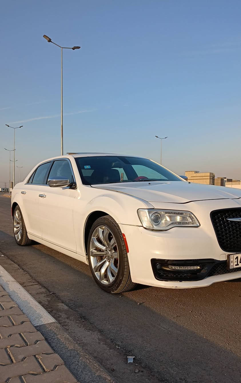 السلام عليكم 
اوباما بلاتين يوم 
RT محرك 5700
اصل موديل 2015
مرمزة 2023
رقم بصرة توني رقمتها تحويل ثاني يوم
معروفه مواصفات البلاتين يوم
مواصفات خاصة
فتحتين 
رادارات
تشغيل عن بعد
كشنان حضن جلد نقشة بقلاوة من الشركة
كشنات حضن تبريد تدفئة
خزن وضعيات قيادة + دوسة بريك بانزين صعود ونزول
مانع نزول منحدرات
ستيرن تدفئة
داخل صاج خشبي بلاد
ويل موزة كروم + طخم تاير توني شادة
مري نيكل
بيها بعد مواصفات خير من الله
مكان بصرة سعر 188 وبيها مجال
اتصال ***********
