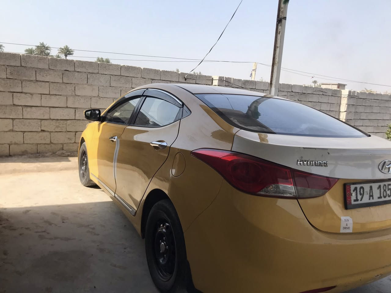 سلام عليك انتره مضلع 2013 خليجي رقم (كربلاء)ضررها فقط جاملق امامي عكس سايق سياره حلوه تنته فول شاشه كامره خلفيه تبريد تدفئه محرك كير بكينه كلها كفاله وفول الفول بكاني جبله سياره بسمي تحويل مباشر سعر ١٠٥ وبيها مجال قليلل للاستفسار
 ‭٠٧٨٣ ٨٠٩ ٤٢٥٢‬
