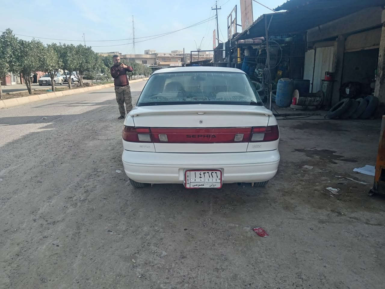 كيا سيفيا موديل 93رقم ديالى محرك مفتوح كير عادي مصبوغه حزام جماليه مكفوله گص وكلبه  محرك كير حداديه  سياره نضيفه مال جناي ب30 وبيها مجال مكان السياره ديالى دلي عباس***********
