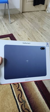 وان بلس باد 3 • ذاكرة ٥١٢ رام ١٦ • شاشة 13.2 3.4K 144هرتز