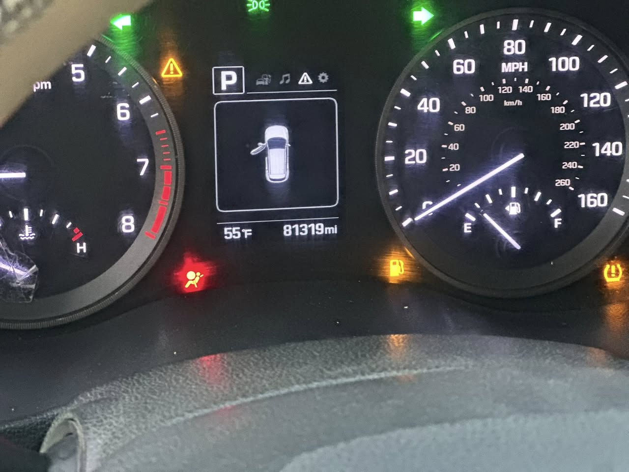 سلام عليكم
توسان 2018 وارد امريكي حادث سرقه قطعتين فقط مبدله بلادي مابيه. اي ضرر

فول مواصفات واحد ع واحد 1/1 كامله 

ماشيه  81 ميل استخدام شخصي نظافه ميه بالميه 

سعره 155 بيه مجال حك جيه 

استفسار *********** 
استفسار ***********
