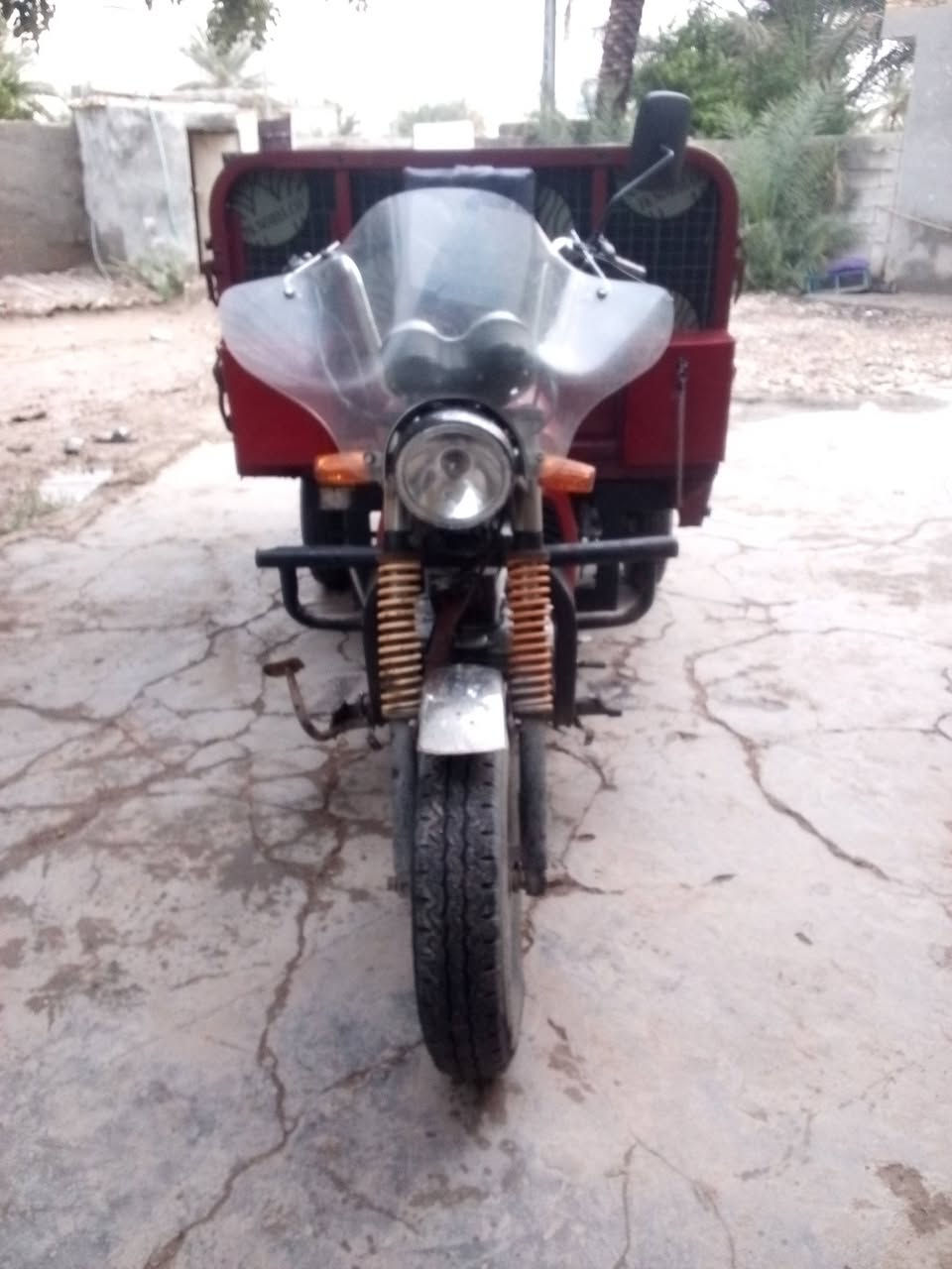 ستوته دايوان فحل موديل 19 اوراق أصولي مكمرك وكامل دخول بصره محرك نضيف ستوته بلاديه ضفيره ولايتات وبك لايت لشاير يمنه يسره شغال ستوته كبل للشغل مكاني واسط الحفريه شراي يتصل ممتواجد خاص *********** السعر 975 الف وبيه مجال حق الجيه
