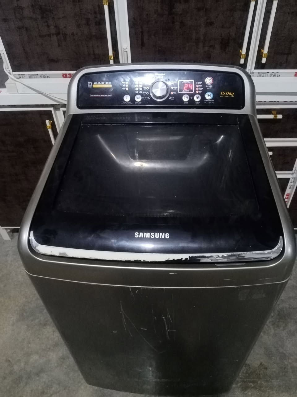 غسالة تماتيك ماركة سامسونج ١٥ كيلو
نضافة فول للبيع *********** السعر ١٥٠ الف واتساب *********** مع التوصل
