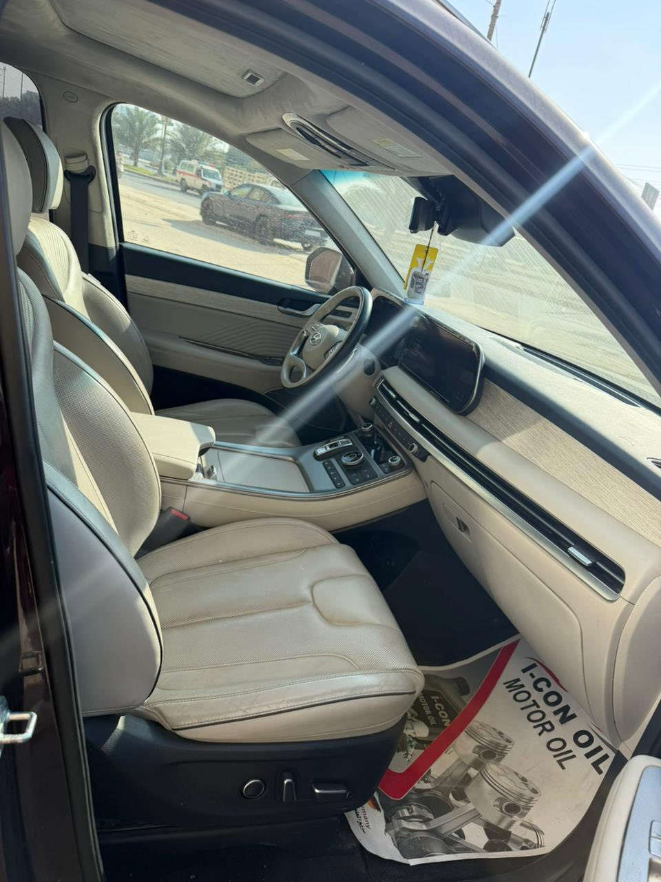 بلسايد 2022 السياره كلكراف اعلى فئه داخل ابيض سقف كنترا كشن منفضل كشن جلد اشاره مري كشنات تدفئه تبريد تشغيل عن بعد تقدم وترجع  بلريموت بصمات ابواب 5 كامرات موصفات هوي  ماشيه 58 الف حادثه جاملغ وبنيد والباب بي شويه ملاون جه الصدر مكانه كربلاء  بدون رقم السعر 245 للأتصال ***********  رقم الشاصي موجود بلمنشور
