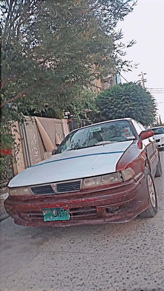 گلاند ئاڕم پلاستیك مۆدی1993گێڕ مەکینە تەقە رەقە وە گەران براوە بەشەت
سەیارەکە بەس ماشاللەی دەوی نمونەلەجوانی 
تازە توند کراوەتەوە ناوگێچ گێچی بەنزین حەماوە هەموو ئیش دەکا 2 جام کارەبایە 
گەرمی ئیشارەت لایت هەموی ئیش دەکا
سەیارەکە تابڵێی بێ کێشەیەو مەسروفی تیانیە
ماڵی فەقیرە لەهیچ شوێنێك گڵاندی بێ کێشە هەموو شتی بەشەرت بێت ئاڕم بێت بای 10 وەرەقە بێت

سعریشی خوار هەمو بازارە
قوفل قوفل 10ورەقە ئـاڕم پلاستیك
*********** أربيل, العراق
