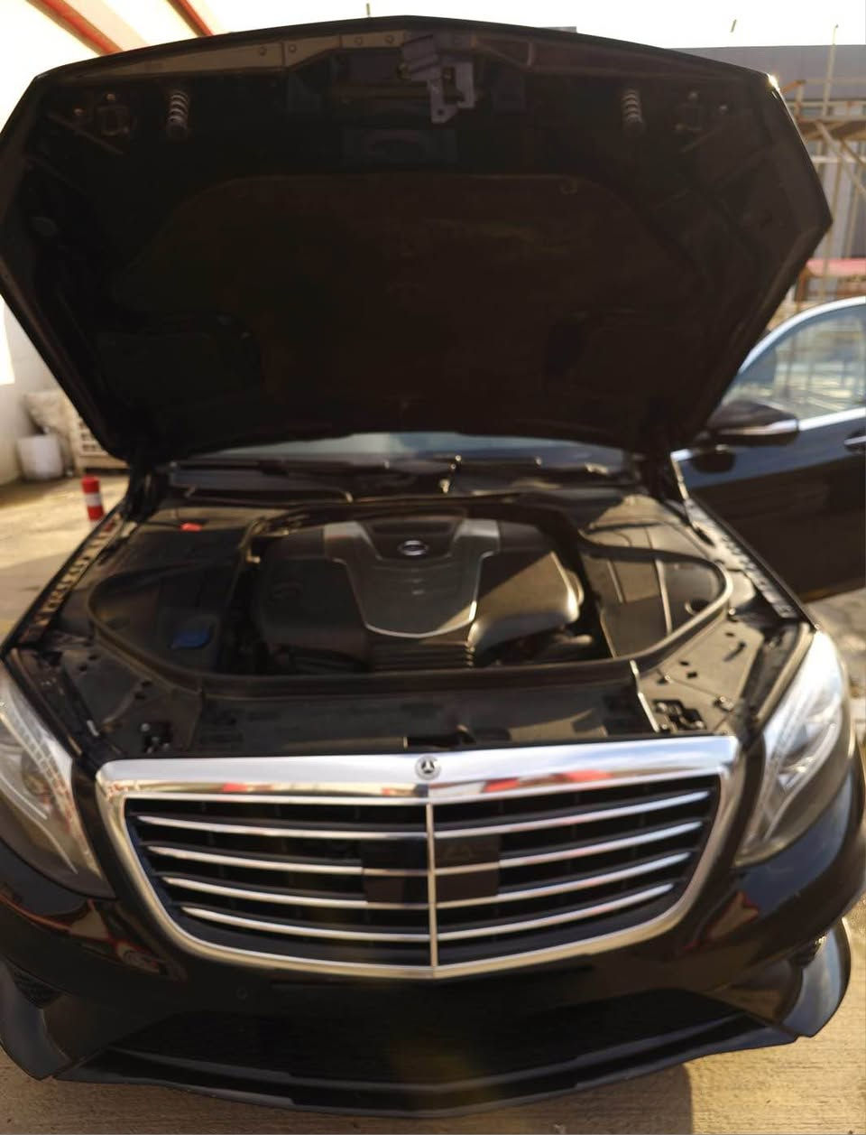 Md 2016
240 الف كم 
ثلاث قطع صبغ اثار شخط وليس دعم 
سيارة جديدة وماتحتاج دينار مصرف كلشي فيه جديد بشرط ع فحص.  
*********** أربيل, العراق
