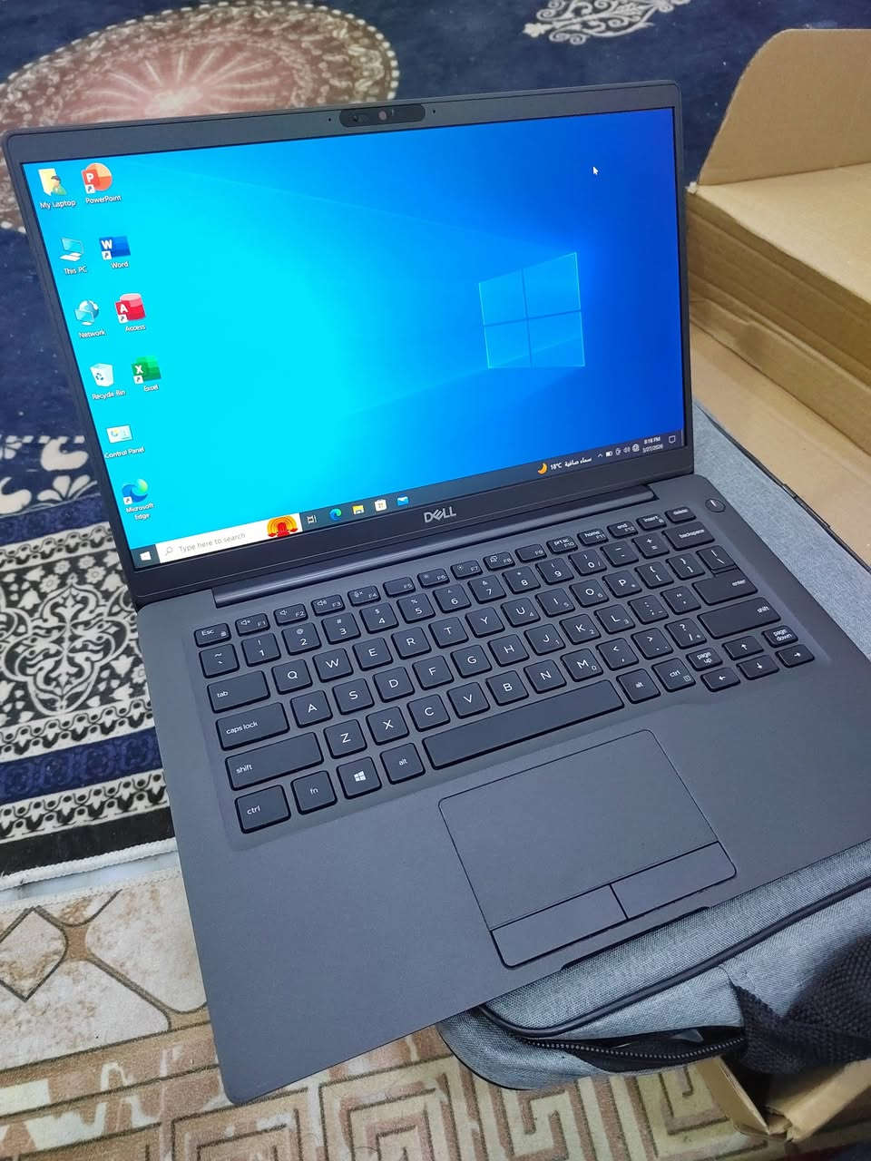 لابتوب دل نظيف جدآ نظافة 95%
كوراي 5 جيل 8
رام 8
هارد256 ssd
السعر 300 وبيها مجال

واتساب ***********
