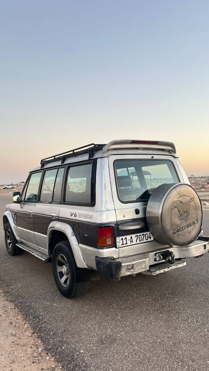 سلام عليكم سياره كالوبر 1992 رقم مميز 70704بغداد بسمي مكينه كير جدد تبريد نعمه من الله كير عادي فور ويل شغال حداديه تخم تاير جديد سايد بريك شغال باتري امرون اصلي شاشه تاب اربع سماعات فول كامره تصوير امامي داخلي كامره بك سنتر لوك بيبان لايت زينون شمسي عالي ناصي سياره خير من الله جاهزه من كلشي سعر ٤٥ وبيها مجال للشراي رقمي *********** رقمي مغلق بي بس وتساب شغال مكاني سماوه
