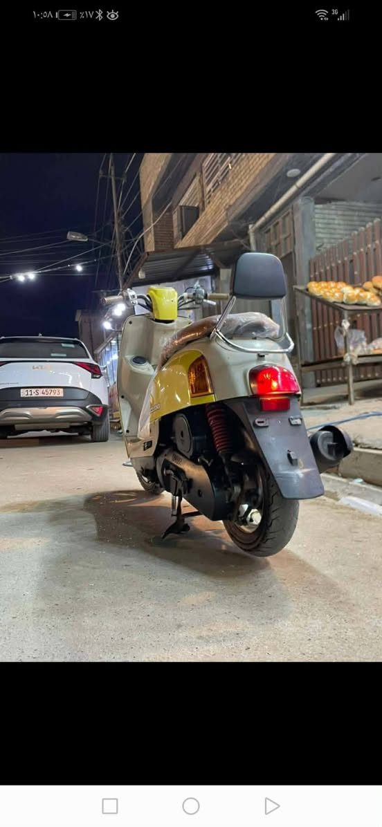 سلام عليكم دراجة ماكس بوليس للبيع دراجة كامله ختم واحد اوراق كاملة مكينة مامفتوحة  850وبيهة مجال المكان بغداد رقم الهاتف ***********
