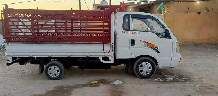 سلام عليكم سياره كيه عموشه 2010 مكفوله كفاله عامه السعر 90 وبيها مجال  الاستفسار ع الرقم*********** غير متواجد ع الفيس اتصل وبيك خير وتدلل
