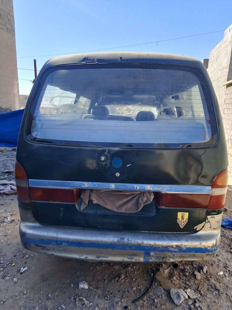 السلام وعليكم بريحو للبيع رقم احمركوم حديد السعر 15وببه مجال مكاني الفلوجه ***********اسيا
***********
