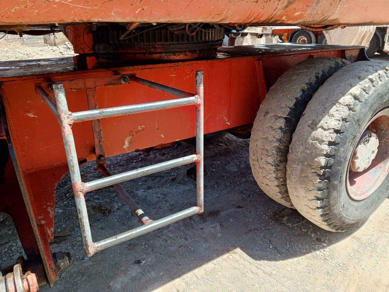 بوكلن موديل 86 كهربائي
مع جك همر موتوبير
نظيفه ابلادي
رقم ألماني ديالى
سنويه عظم
السعر 105ورقه قفل
للاستفسار
***********
