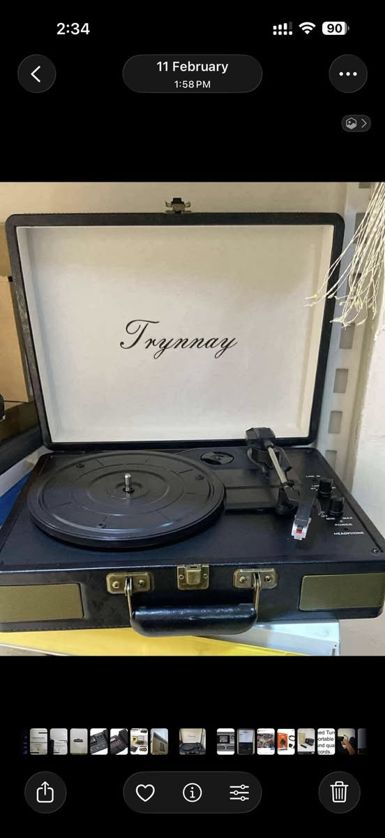 مشغل اسطوانات و بلوتوث بنفس الوقت ماركا غير مستخدم  وكلشي موضح بل صور  سعره ٧٠ الف


**إذا كنت صاحب هذا الإعلان وتريد حذفه لأي سبب، رجاءا أرسل رسالة إلى الدعم الفني**