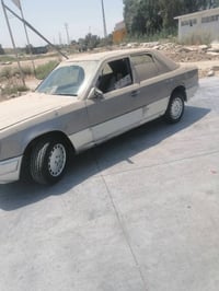 مرسيدس • ١٩٨٦ • مكينة ٢٥٠٠